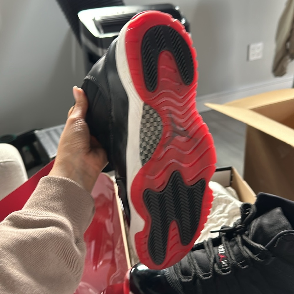 Jordan retro 11 bred 2011 - Picture 6 of 6